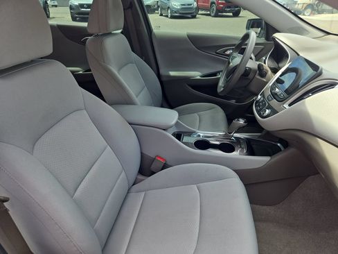 Used 2020 Chevrolet Malibu LS w/ Driver Confidence Package II FWD image 10