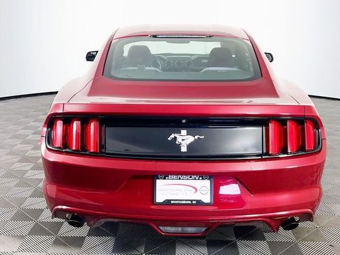 Used 2017 Ford Mustang Coupe RWD image 7