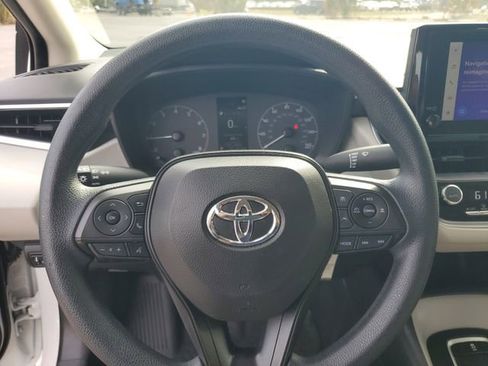 Used 2023 Toyota Corolla LE FWD image 27