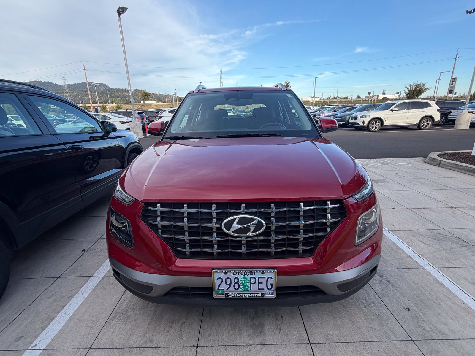 Used 2023 Hyundai Venue SEL FWD image 7