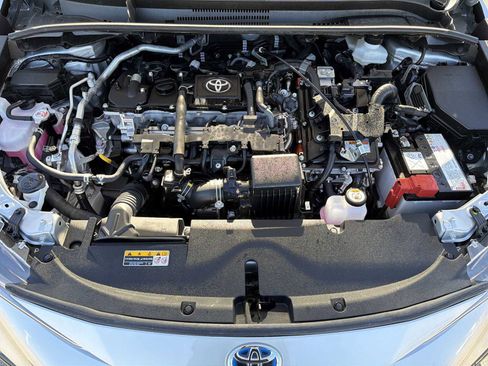 Used 2025 Toyota Corolla SE image 17