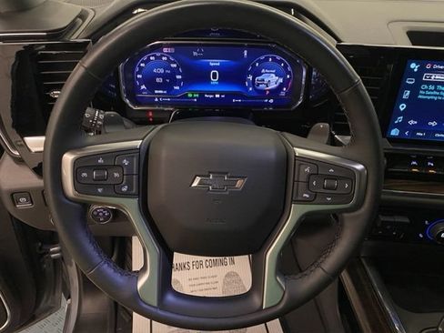 Used 2024 Chevrolet Silverado 1500 LT Trail Boss w/ Convenience Package II AWD/4WD image 26