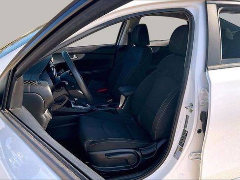 Used 2019 Kia Forte Sedan image 25