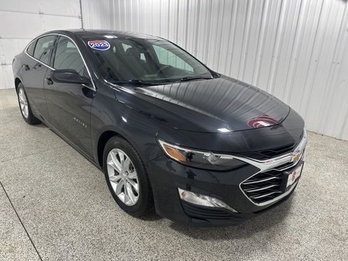 Used 2023 Chevrolet Malibu LT FWD image 2