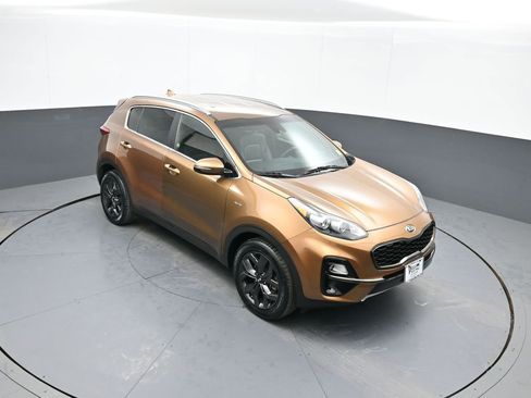 Used 2020 Kia Sportage S image 35