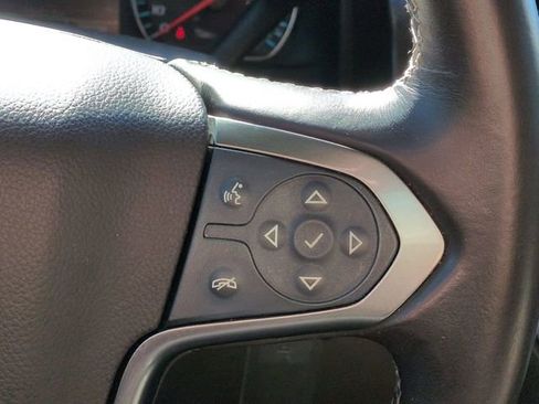 Used 2015 Chevrolet Suburban LT image 28