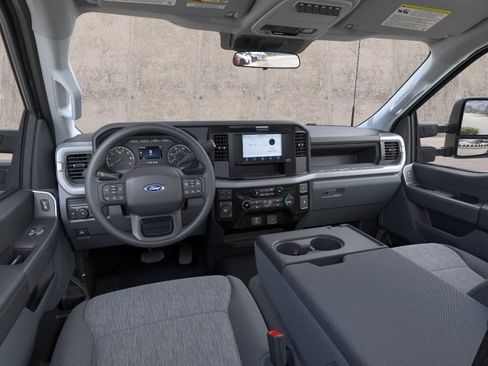 New 2026 Ford F250 XL AWD/4WD image 9
