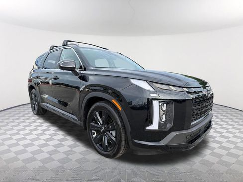 Used 2025 Hyundai Palisade XRT FWD image 3