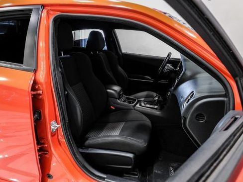 Used 2020 Dodge Charger R/T RWD image 30
