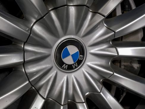 Used 2017 BMW 740i xDrive image 55