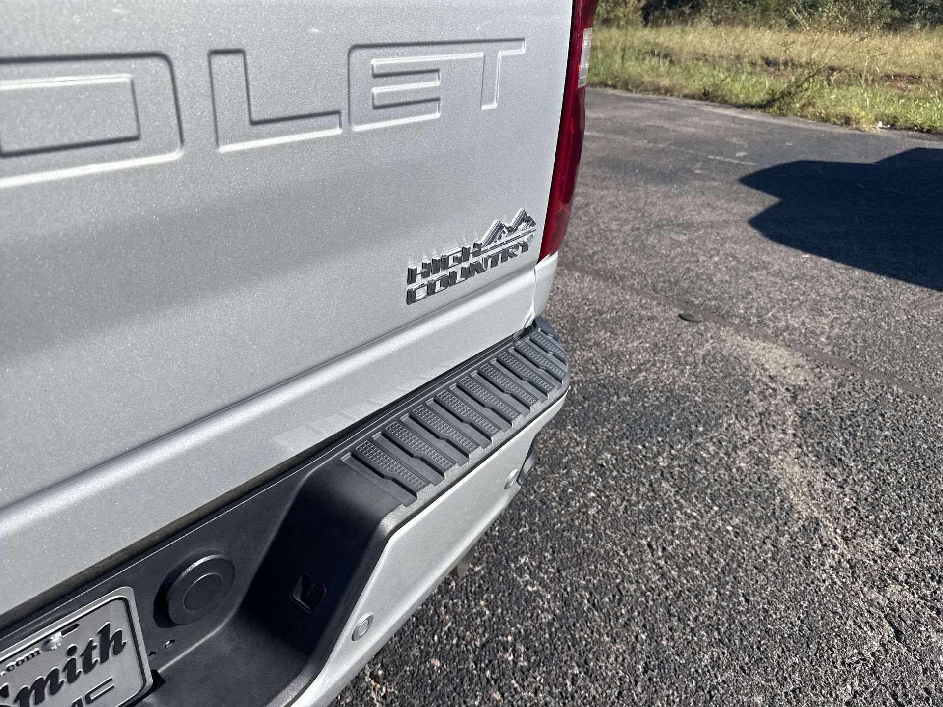 Used 2022 Chevrolet Silverado 2500 High Country AWD/4WD image 39