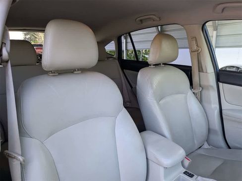 Used 2014 Subaru Crosstrek 2.0i Limited w/ Popular Package #2 image 6