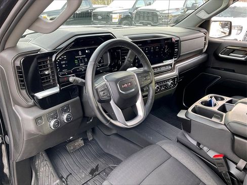 Used 2023 GMC Sierra 1500 Elevation image 8