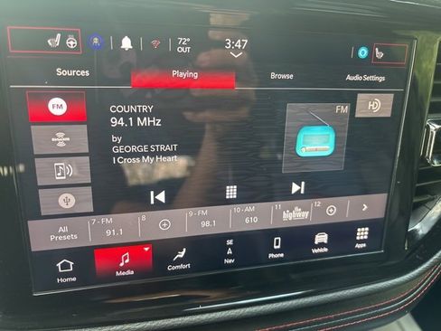 Certified 2024 Dodge Durango GT image 32