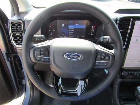 New 2025 Ford Ranger XLT w/ Equipment Group 301A High image 15