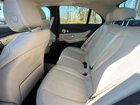 Used 2022 Mercedes-Benz E 350 E 350 w/ Driver Assistance Package image 21