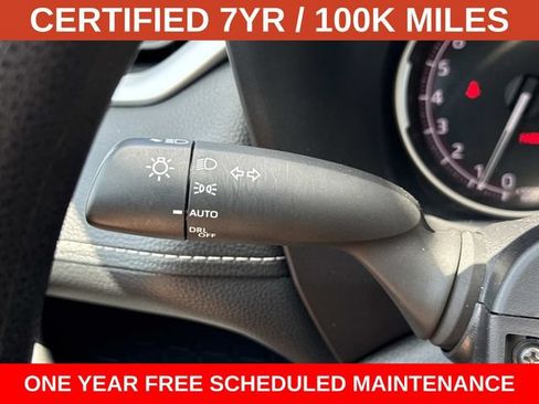 Used 2025 Toyota RAV4 XLE AWD/4WD image 26
