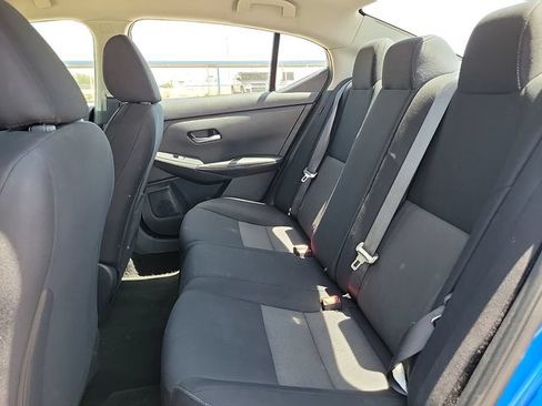 Used 2023 Nissan Sentra SV FWD image 8