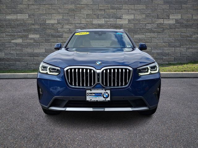 Used 2023 BMW X3 xDrive30i w/ Premium Package AWD/4WD image 2