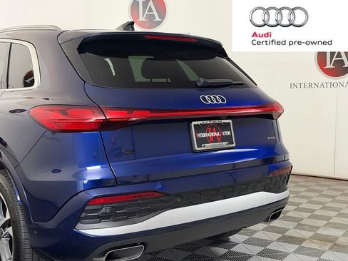 Used 2025 Audi Q5 Prestige AWD/4WD image 10
