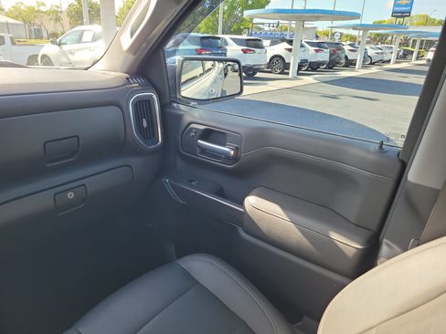 Used 2021 Chevrolet Silverado 1500 LTZ w/ LTZ Convenience Package II AWD/4WD image 13