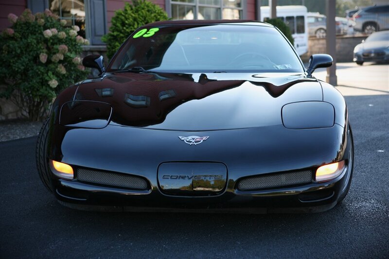 Used 2003 Chevrolet Corvette Z06 RWD image 2