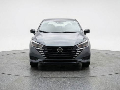 Used 2025 Nissan Versa SV FWD image 2