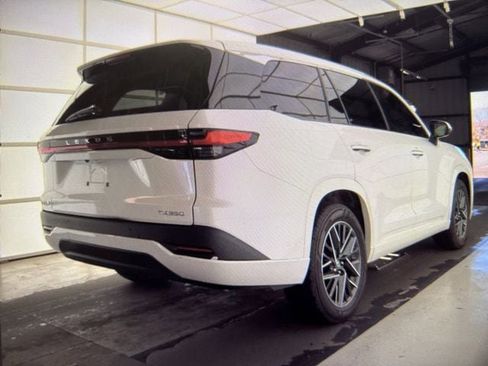 Used 2024 Lexus TX 350 350 Premium w/ Technology Package image 4