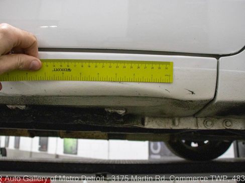 Used 2012 Lincoln MKZ FWD image 29