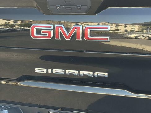 Used 2020 GMC Sierra 1500 SLT AWD/4WD image 27