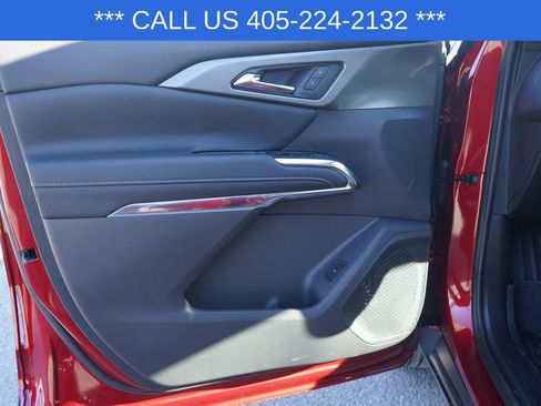 New 2026 Chevrolet Traverse LT w/ Driver Confidence Package image 14