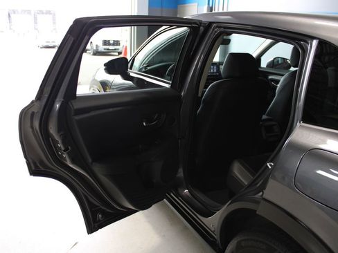 Used 2024 Honda HR-V EX-L image 16