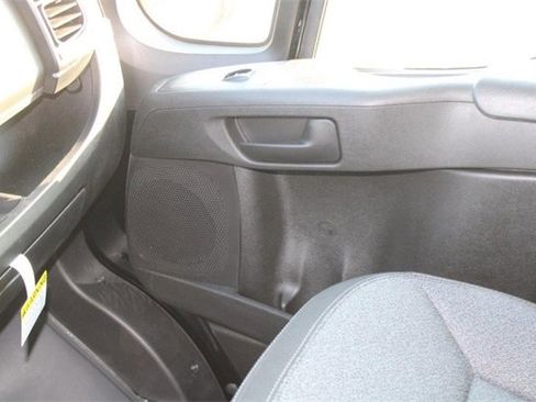 New 2025 RAM ProMaster 2500 w/ Quick Order Package 22G SLT image 25