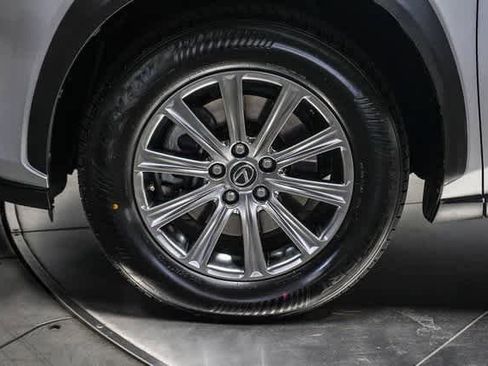 Used 2018 Lexus NX 300 FWD image 9