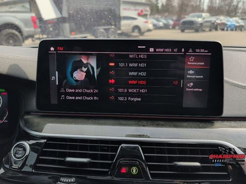 Used 2023 BMW M550i xDrive w/ Executive Package image 22