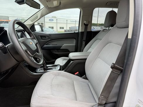 Used 2017 Chevrolet Colorado W/T w/ WT Convenience Package RWD image 24