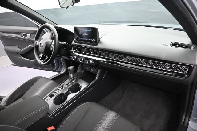 Certified 2024 Honda Civic Sport image 12