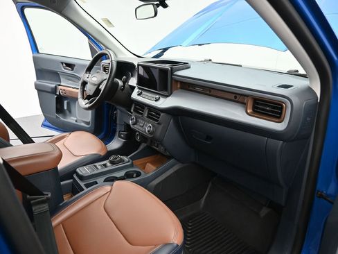 Used 2022 Ford Maverick Lariat w/ Lariat Luxury Package image 19