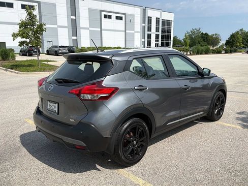 Used 2020 Nissan Kicks SR w/ SR Premium Package FWD image 5
