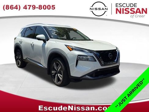 Certified 2023 Nissan Rogue SL image 1