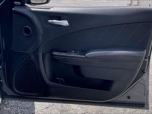 Used 2023 Dodge Charger SXT w/ Blacktop Package AWD/4WD image 25