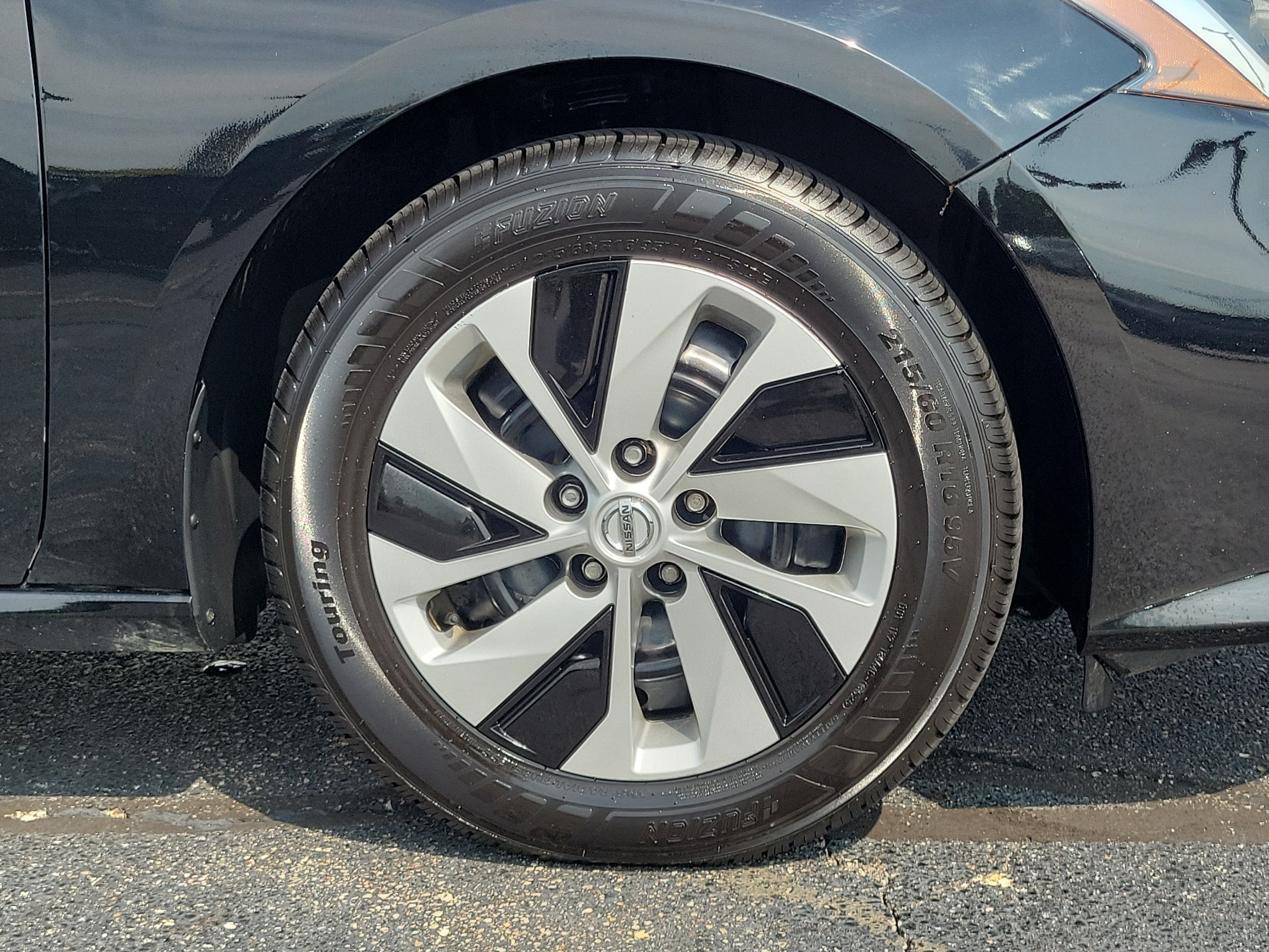 Used 2020 Nissan Altima 2.5 S FWD image 5