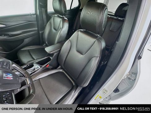 Used 2015 Nissan Rogue SV AWD/4WD image 20