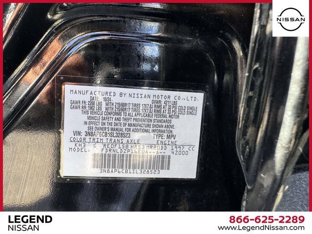 Certified 2025 Nissan Kicks SV AWD/4WD image 18