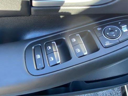 Used 2025 Hyundai Sonata SEL image 18