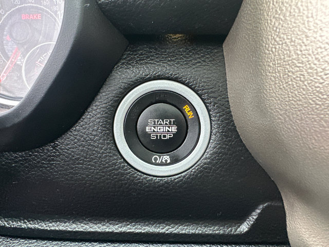 Used 2019 RAM 1500 Laramie AWD/4WD image 37