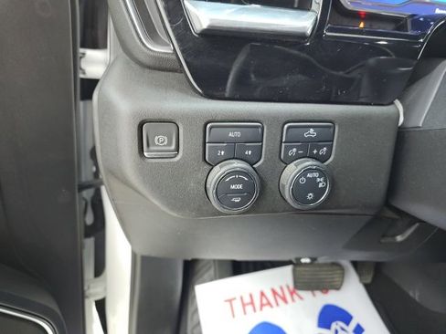 Used 2023 Chevrolet Silverado 1500 LT image 6