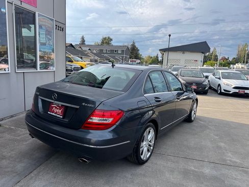 Used 2013 Mercedes-Benz C 300 4MATIC Sedan image 7