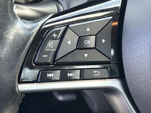 Used 2023 Nissan Altima 2.5 SV w/ SV Premium Package FWD image 24