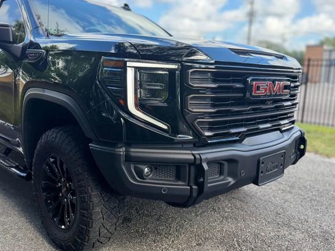 Used 2023 GMC Sierra 1500 AT4X AWD/4WD image 24